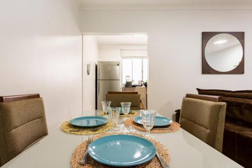 Η κουζίνα ή μικρή κουζίνα στο Ap 85m2 , 2Qts Com Suite , Estacionamento, Cozinha Completa , Wi-Fi 500MB , Jr Catito