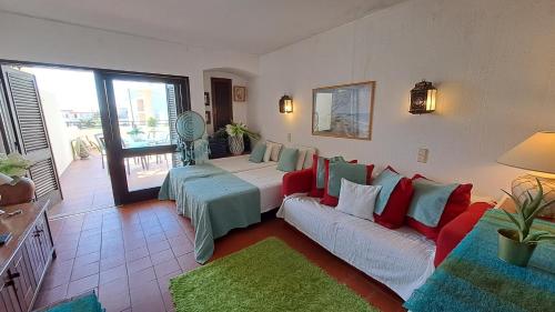 ALBUFEIRA TRADICIONAL BEACH APARTMENT
