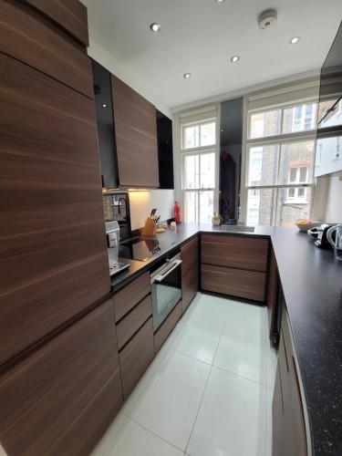 Beautiful Flat in a central London brick building