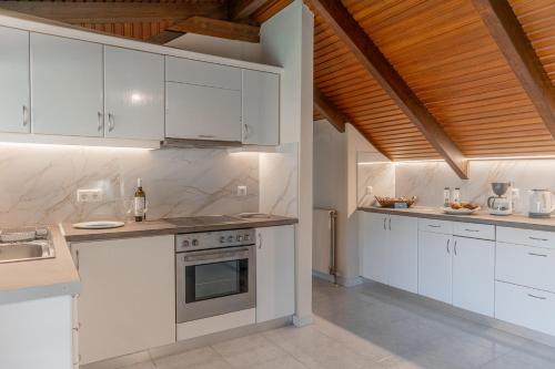 FILIPPOS LOFT