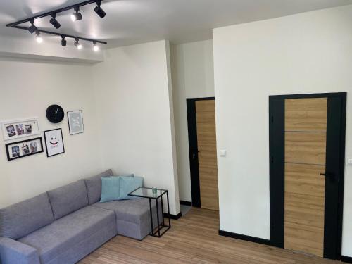 Apartament/kawalerka Dąbrowskiego 22