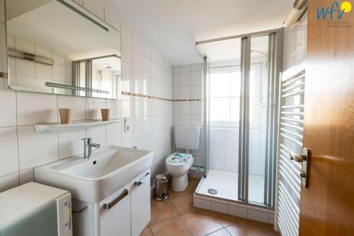 Ванная комната в Haus Lilo Ferienwohnung Frieda