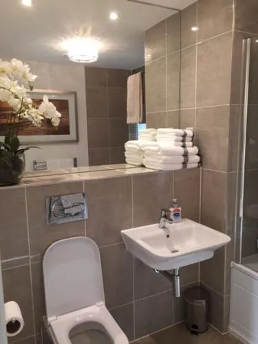 Cardiff luxury apartments photo 41