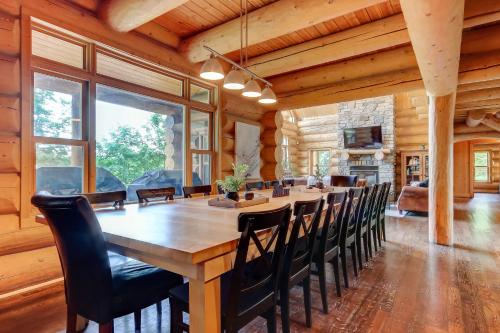 Corpo friendly, huge log chalet – Photos 5