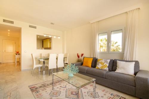 MARBELLA BANUS SUITES - Banus Playa Rocio Sea Views Apartment photo 2