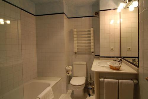 Ванна кімната в PR Santo Grial