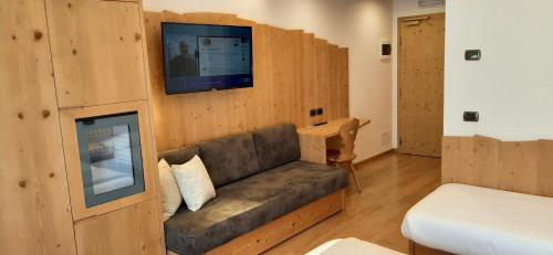 Fotografie z fotogalerie ubytování Hotel Garni Arnica v destinaci Molveno