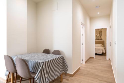 Apartamentos Cervantes 17 photo 121