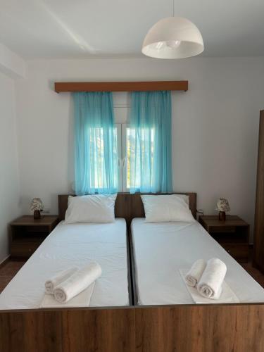 מיטה או מיטות בחדר ב-Anna Holiday House, eco-friendly!