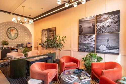 Гостиная зона в Hotel Thaxter