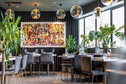 Restoran atau tempat lain untuk makan di Hotel Zoo by Afrykarium Wroclaw