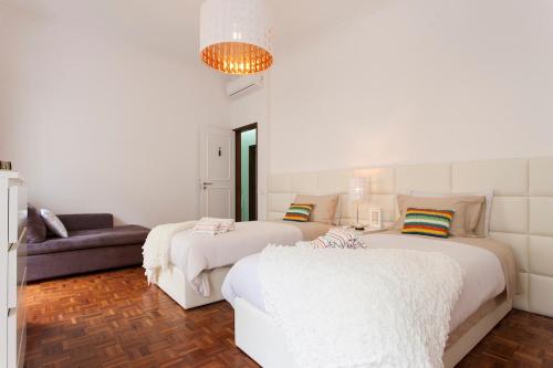 Ginjinha House - 4 Rooms - Bairro Alto - with AC by Lisbeyond