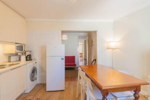 Cozy Two Bedroom Apt in Central Alfama - With AC by Lisbeyond