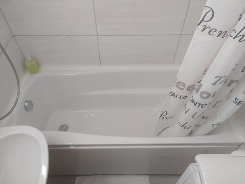 Ένα μπάνιο στο Krénusz Vendégház.