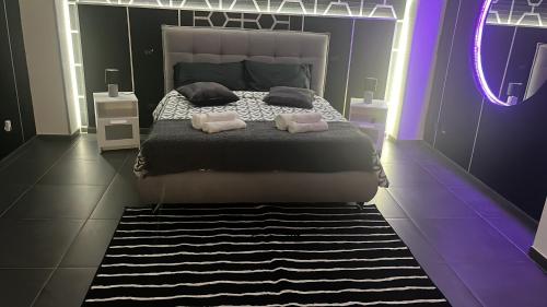 Ένα ή περισσότερα κρεβάτια σε δωμάτιο στο Luxury Suite Mimi