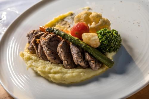 Đồ ăn tại/gần khách sạn