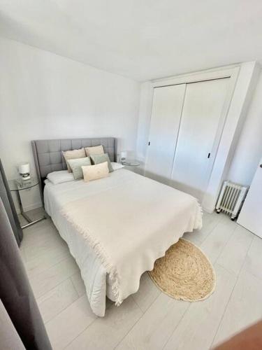 Fotografia z galérie ubytovania Apartamento familiar en Playa de San Juan v Alicante