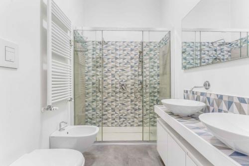 MO30 Loreto- Duomo- Large Modern Apartment -
