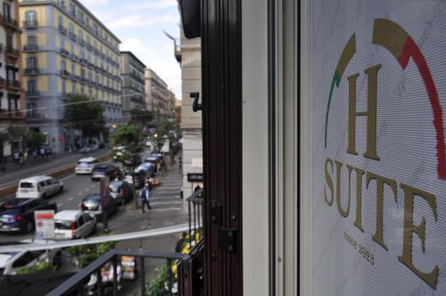HSUITE