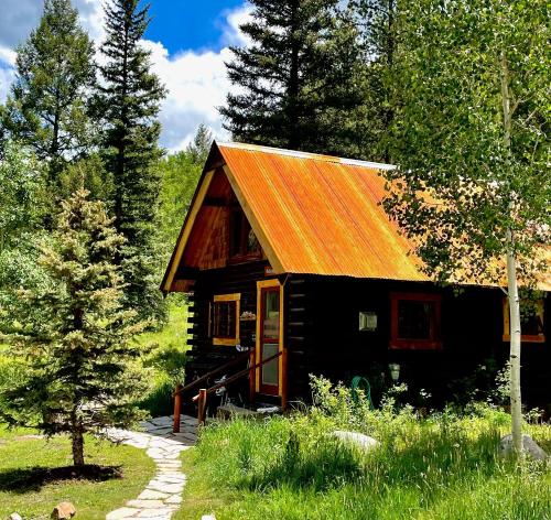 Pioneer Guest Cabins – Photos 4