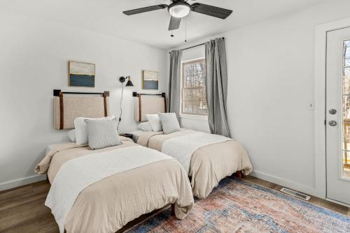 Boho Modern Townhome with POOL – Photos 5