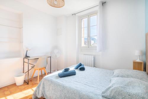 Photo de la galerie de l'établissement Bel appartement 6 personnes - Proche toutes commodités, à Toulon