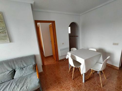 Superbe appartement avec piscine et terrasse VM43