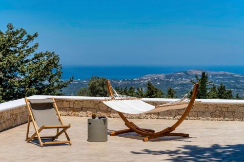 Sunshine - Fairytale Countryside Villa by etouri