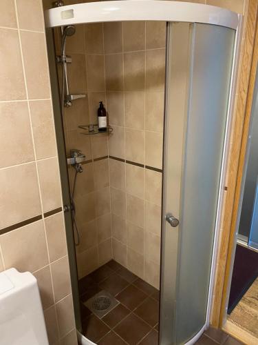 Ένα μπάνιο στο Apartment with Balcony in City Centre