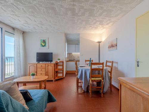 Apartment Le Grand Pavois by Interhome