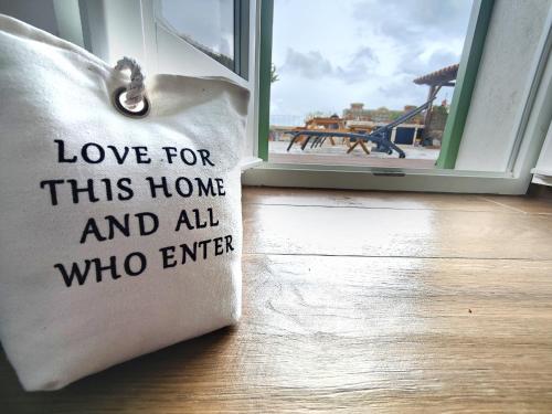 a bag with love for this home and all who enter at Casa Histria in Motovun