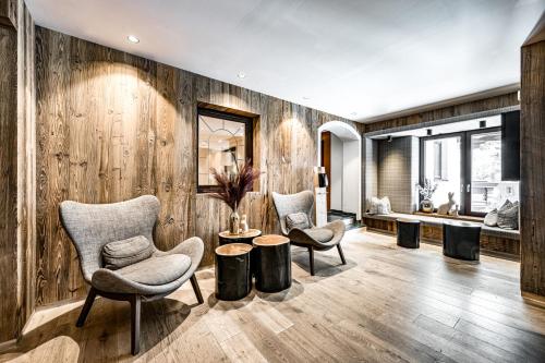 Hotel Alpina Sölden - Adults Onlyにあるシーティングエリア