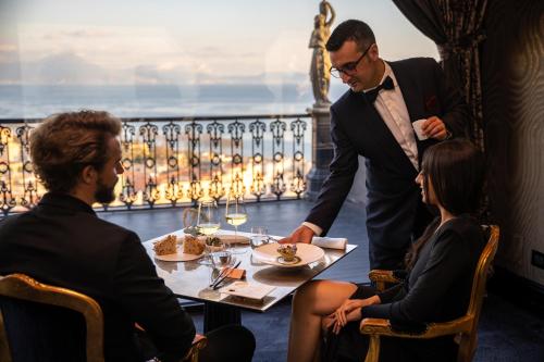Tetamu yang menginap di Grand Hotel Parker's