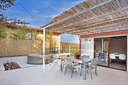 Dune - Happy Rentals – Photos 3