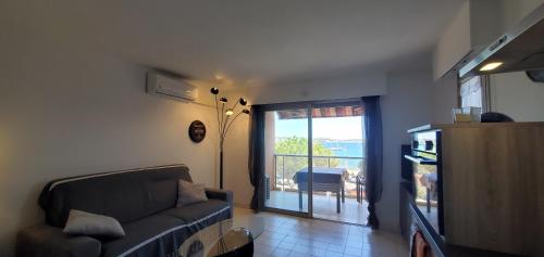 Port Frejus Est, Le Capitole, Studio 27m2, vue mer