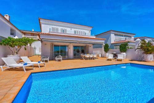 Espectacular Villa Aurora By Paramount Holidays