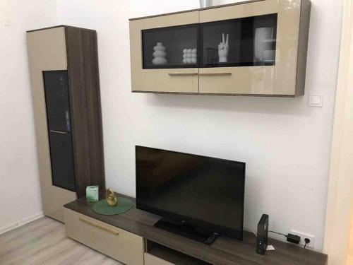 Perfect location,newly decorated modern, large place 60 m2 1074 Budapest, 83-85 Dohány utca 2/30 kép - 3
