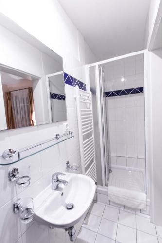 Ένα μπάνιο στο Apartma La Provence