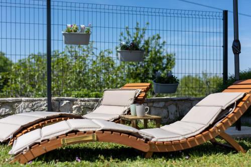 Holiday Home Bajic – Photos 3