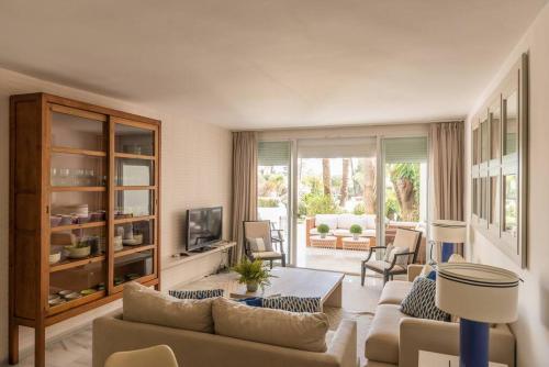 ALCAZABA BEACH apartment