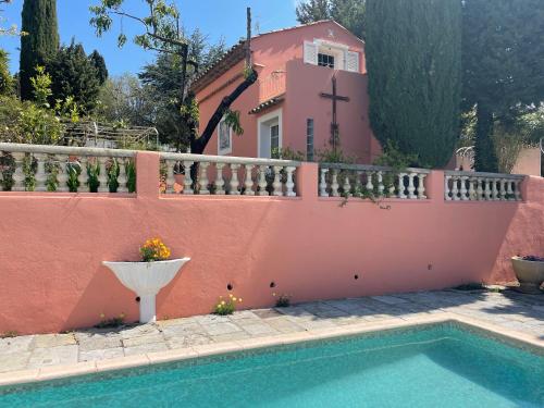Chambre d'hôtes duplex Le petit mas niçois de la Villa rose photo 10