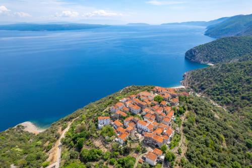 Φυσικό τοπίο κοντά σε αυτή η παραθεριστική κατοικία