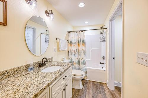 Koupelna v ubytování Lake Lover's Delight