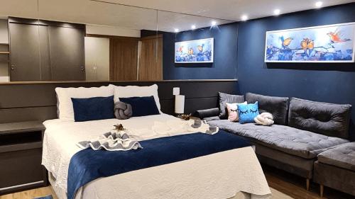 Χώρος καθιστικού στο Loft Lindo com Ar Condic, WIFI, Perto de Capivari