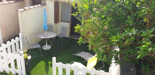 Maisonnette studio jardinet