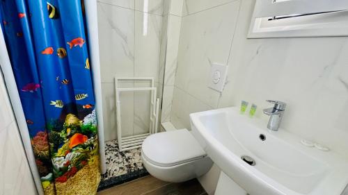 Koupelna v ubytování Jico Travel - Beach Apartment Santi