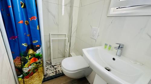 Jico Travel - Beach Apartment Santi - Image 7