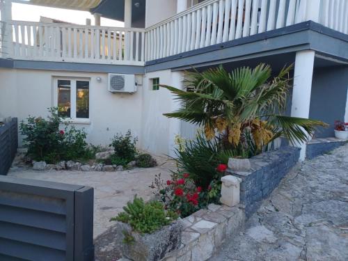 Apartment in Medulin with Terrace, Air conditioning, Wi-Fi (4634-1)