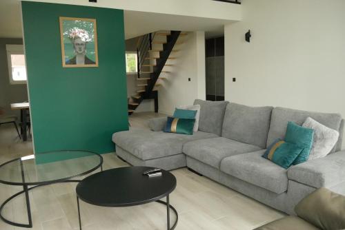 Logement à 100m du virage d'Arnage- Circuit des 24h du Mans - 6 personnes