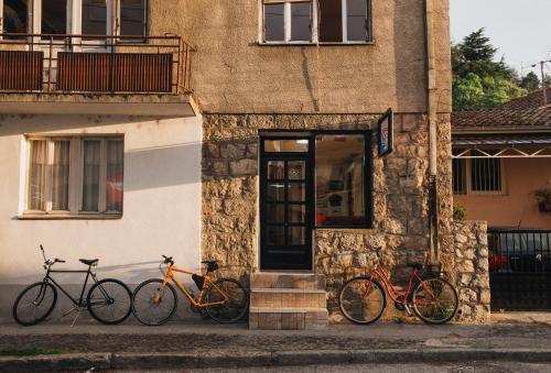 Jízda na kole v ubytování Sunset Lake hostel nebo okolí